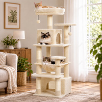 Le Nid – L'arbre à chat où naissent les plus douces habitudes